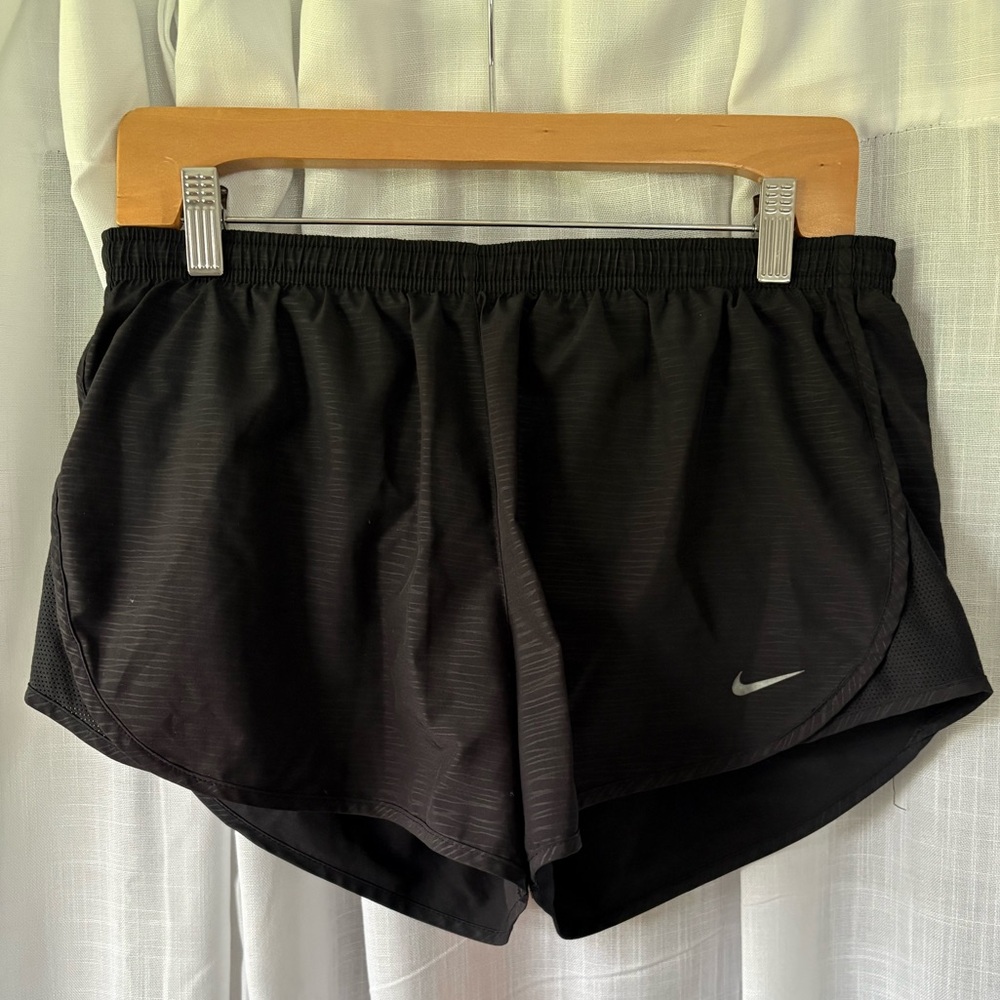 Nike Dr Fit Women's Black Running Shorts